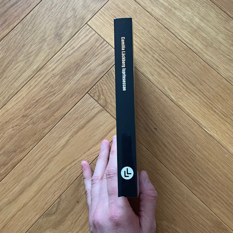 Isprinsessan" (lättläst) - Camilla Läckberg in swedish in original 4