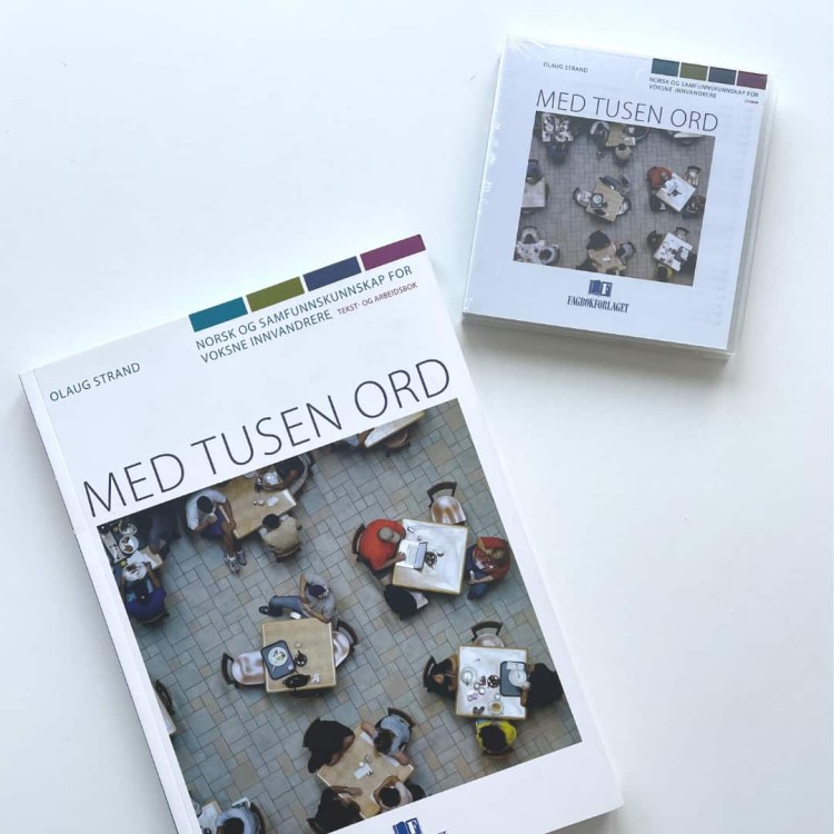 Med tusen ord Lydbok (CD) - Olaug Strand  do nauki norweskiego 3