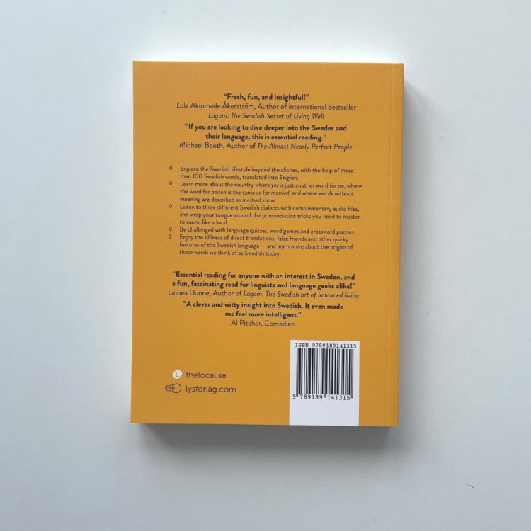 "Villa Volvo Vovve: The Local’s Word Guide to Swedish Life" - Emma Löfgren &amp; Catherine Edwards swedish culture 5