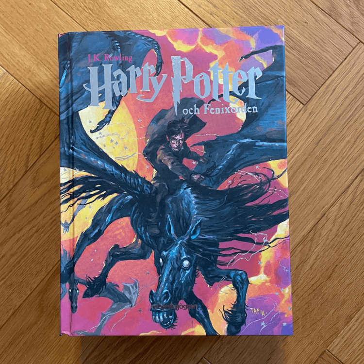 Harry Potter och Fenixorden - J. K. Rowling po szwedzku